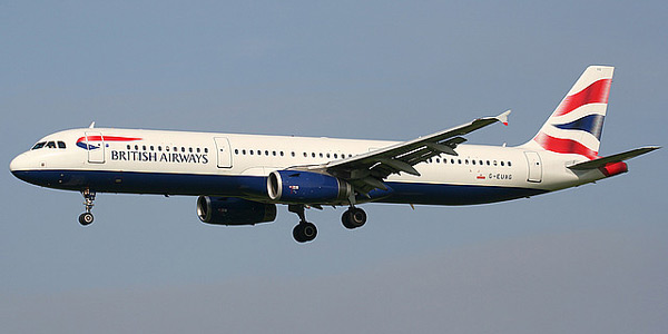 Пассажирский самолет Airbus A321