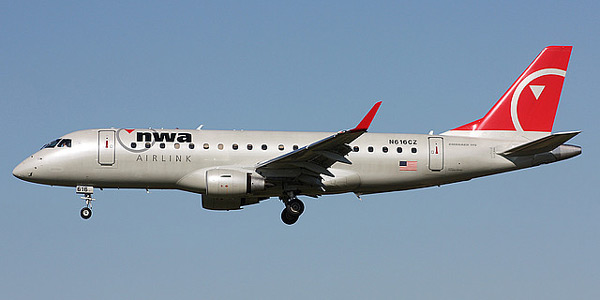 Embraer 175 commercial aircraft