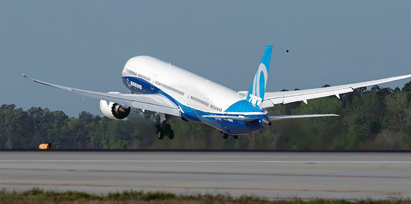 Первый полет самолета Боинг-787-10