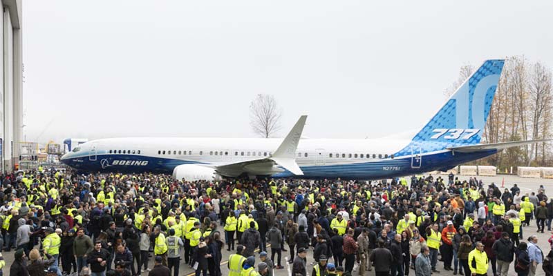 Boeing 737 MAX 10